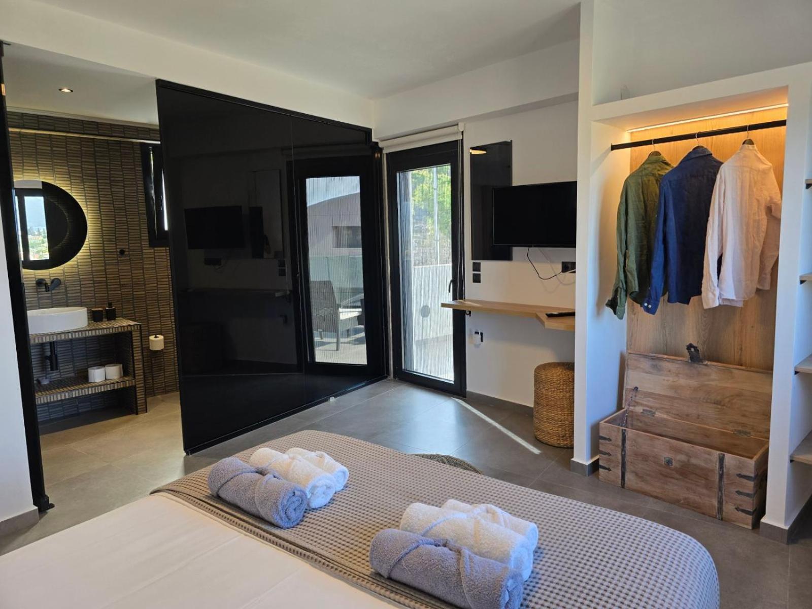 Nemesis Luxury Villas Apolpaina Exterior photo